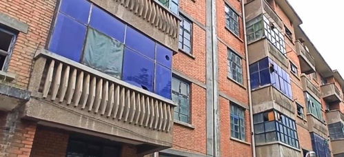 宝鸡深山中的军工厂,搬迁后荒废大片住宅楼,两万一套要不要